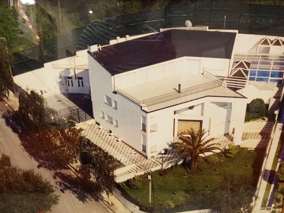 Enjoy Guest House Gmr גימראייש מראה חיצוני תמונה